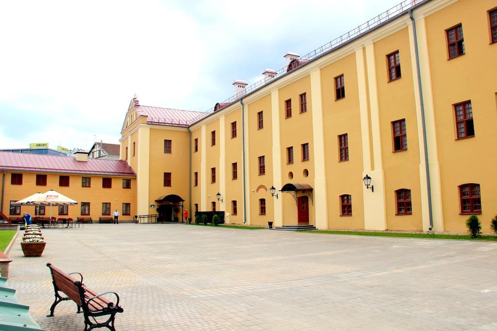 Hotel Monastyrski Minsk City Centre Exterior foto